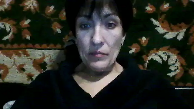 Snapshot of SunnyAmorre chatting on 10.13.25 SunnyAmorre online show from 10.13.25