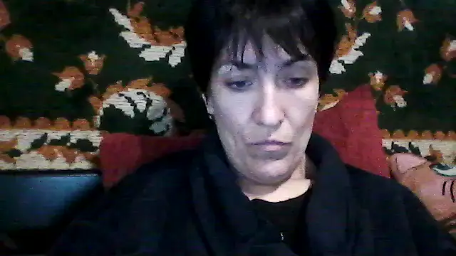 Snapshot of SunnyAmorre chatting on 10.14.25 SunnyAmorre online show from 10.14.25