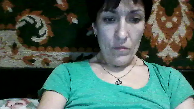 Snapshot of SunnyAmorre chatting on 11.17.25 SunnyAmorre online show from 11.17.25