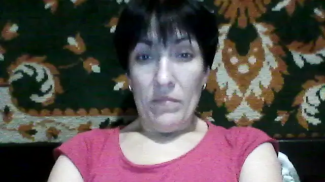 Snapshot of SunnyAmorre chatting on 12.02.25 SunnyAmorre online show from 12.02.25