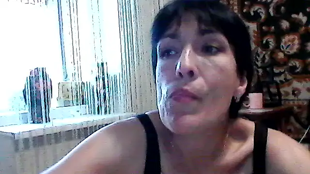 Snapshot of SunnyAmorre chatting on 06.11.26 SunnyAmorre online show from 06.11.26