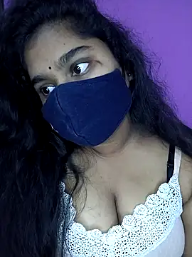 Snapshot of riya-baby chatting on 12.21.24 riya-baby online show from 12.21.24