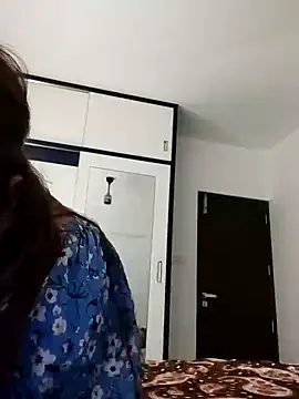 Snapshot of Srishtijain51 chatting on 02.02.25 Srishtijain51 online show from 02.02.25