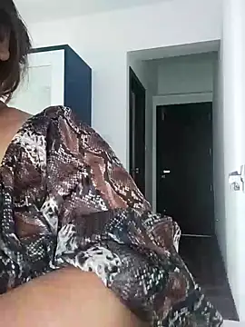 Snapshot of Srishtijain51 chatting on 02.08.25 Srishtijain51 online show from 02.08.25