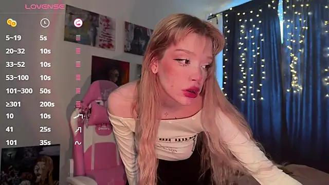 boobsybootie online show from 03.08.25