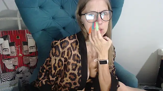 Snapshot of alexandra_zaryanova chatting on 09.24.25 alexandra zaryanova online show from 09.24.25