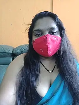Snapshot of lovely-latha chatting on 05.30.26 lovely-latha online show from 05.30.26