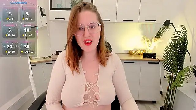 Charmy Gracy online show from 04.06.26