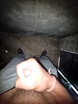 Snapshot of breejs chatting on 11.26.25 breejs online show from 11.26.25