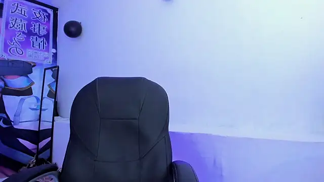 Snapshot of Beerbear_boy chatting on 01.22.25 Beerbear boy online show from 01.22.25