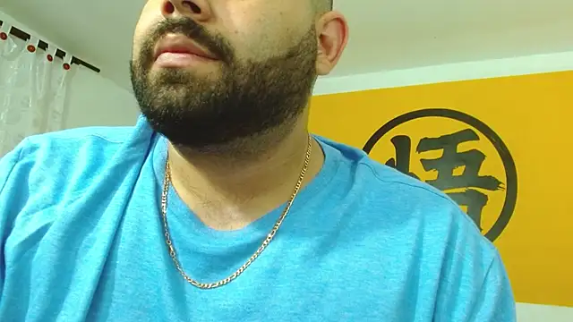 Snapshot of Beerbear_boy chatting on 02.04.25 Beerbear boy online show from 02.04.25