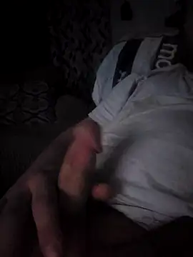 Snapshot of WhiteMeat069 chatting on 03.17.25 WhiteMeat069 online show from 03.17.25