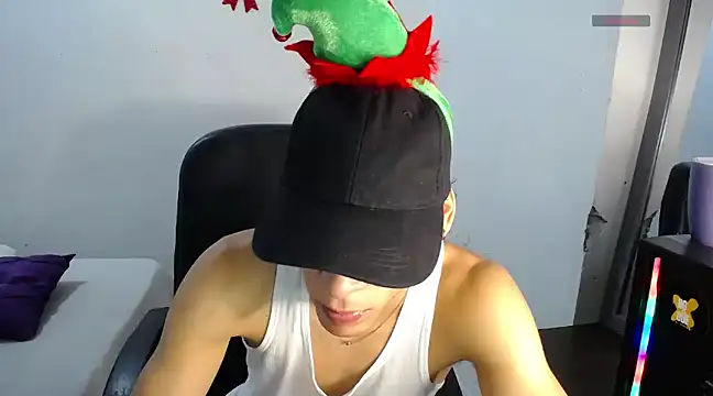 Snapshot of ricksamm chatting on 12.11.24 ricksamm online show from 12.11.24