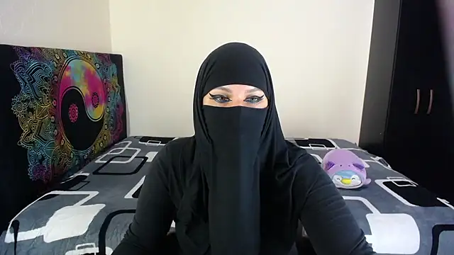 evelyn  salah online show from 03.26.26