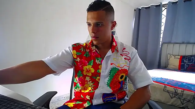 Snapshot of DavidAngell7 chatting on 02.14.26 DavidAngell7 online show from 02.14.26