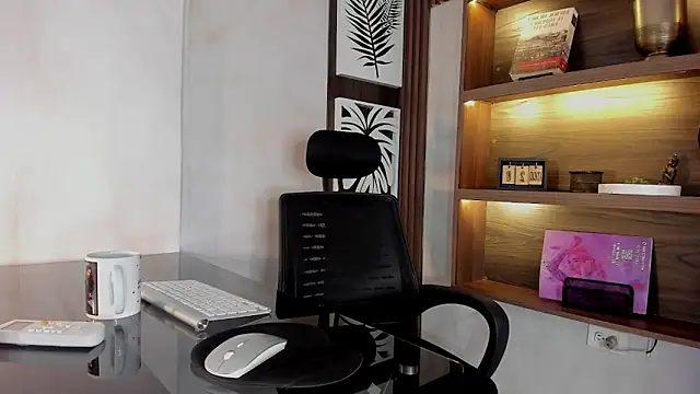 Scarleett 22 online show from 03.23.26