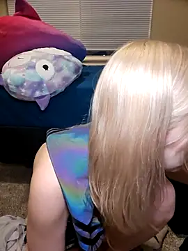 Snapshot of AmethystFoxx chatting on 11.25.25 AmethystFoxx online show from 11.25.25