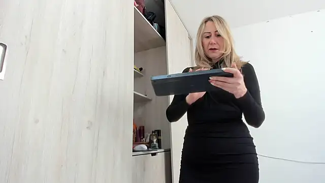 ashleymilf 1 online show from 09.09.25