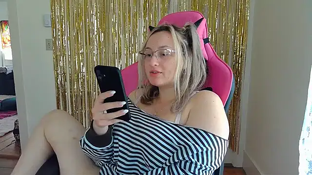 ashleyblaydex online show from 04.30.26
