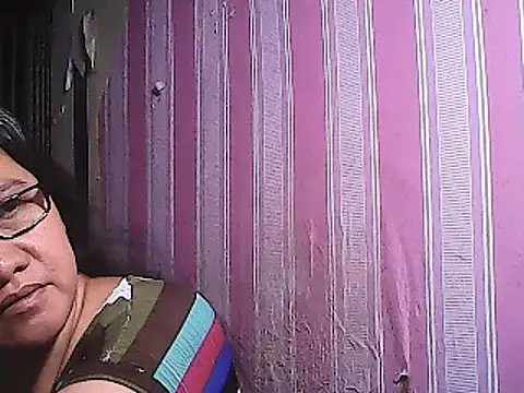 sweetsosie18 online show from 03.17.25