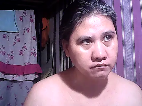 sweetsosie18 online show from 10.22.25