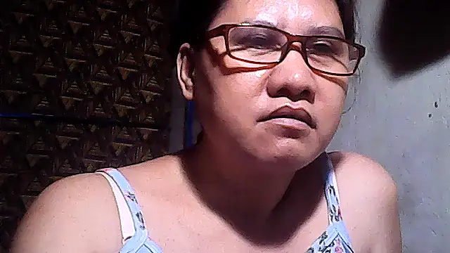 Snapshot of sweetsosie18 chatting on 04.22.26 sweetsosie18 online show from 04.22.26