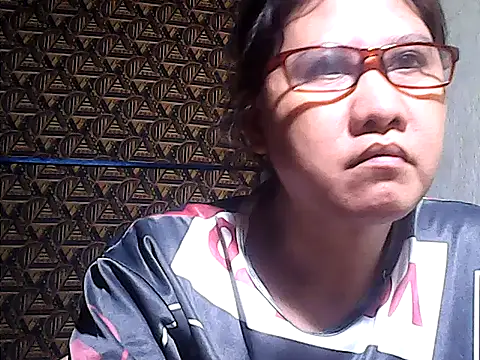 Snapshot of sweetsosie18 chatting on 05.06.26 sweetsosie18 online show from 05.06.26