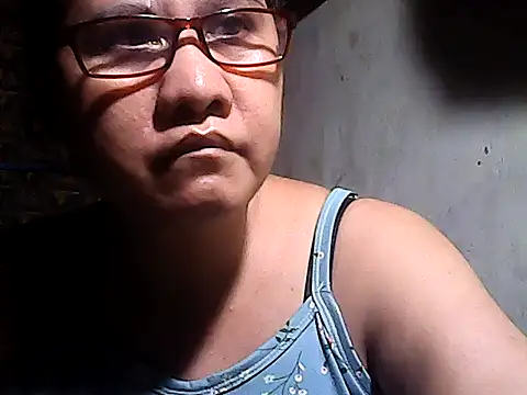 Snapshot of sweetsosie18 chatting on 05.16.26 sweetsosie18 online show from 05.16.26