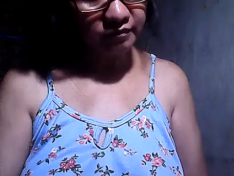 Snapshot of sweetsosie18 chatting on 07.17.26 sweetsosie18 online show from 07.17.26