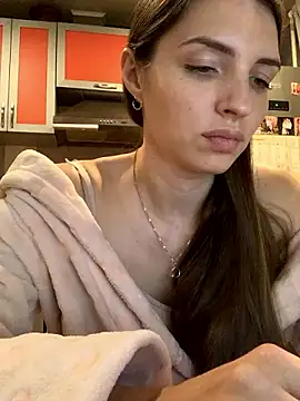 SeducingYoghourt online show from 12.08.24