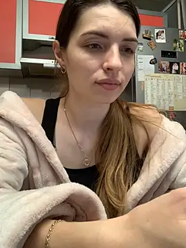 SeducingYoghourt online show from 02.15.25