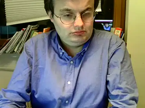 Snapshot of makau1 chatting on 12.23.24 makau1 online show from 12.23.24