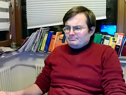 Snapshot of makau1 chatting on 01.04.25 makau1 online show from 01.04.25