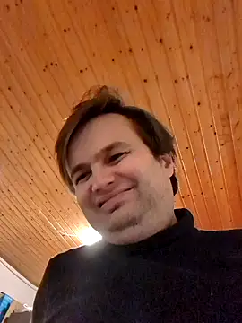 Snapshot of makau1 chatting on 01.20.25 makau1 online show from 01.20.25