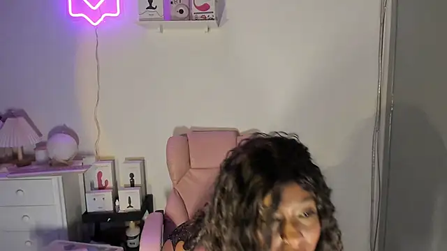 Kaiisa  online show from 03.10.25