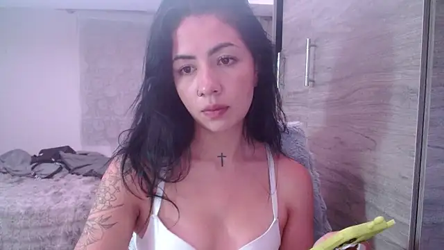 Snapshot of MadisonCambel chatting on 04.30.26 MadisonCambel online show from 04.30.26