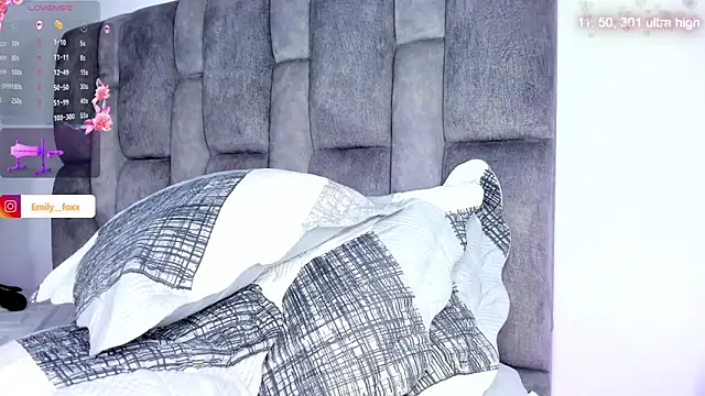 emily fox1 online show from 04.18.26