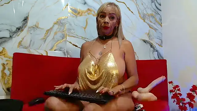 Snapshot of marylin_aboul chatting on 09.08.25 marylin aboul online show from 09.08.25