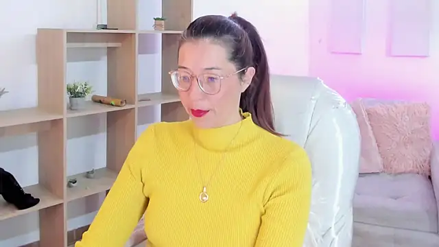 Antonnella 3 online show from 10.04.25