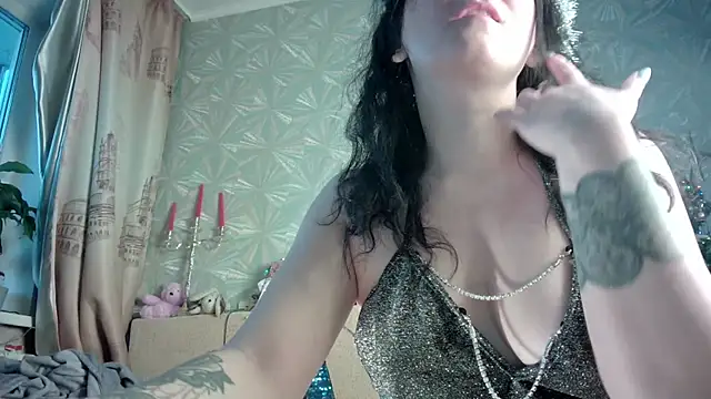 Ria 23 online show from 12.31.24