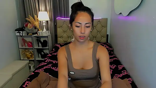 reighnempress online show from 01.19.25