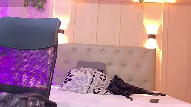 nicol snow online show from 11.25.25