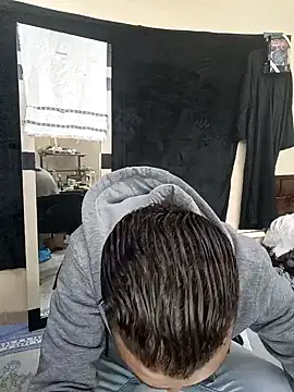 Snapshot of highguy chatting on 01.23.25 highguy online show from 01.23.25