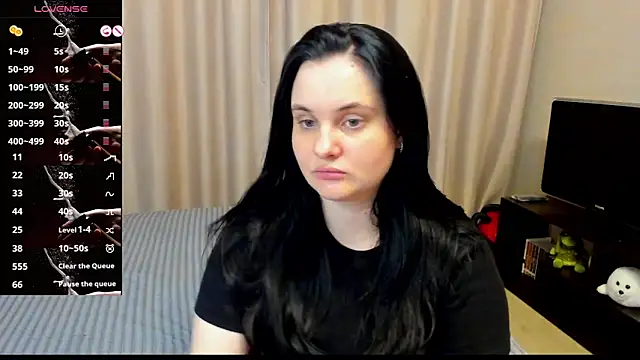 AlanaBrox online show from 04.11.26