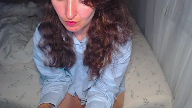 LoraPreston online show from 06.20.26