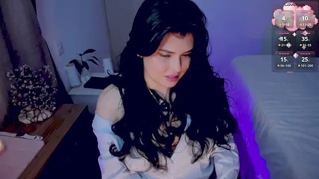 Alyaa s online show from 04.06.26