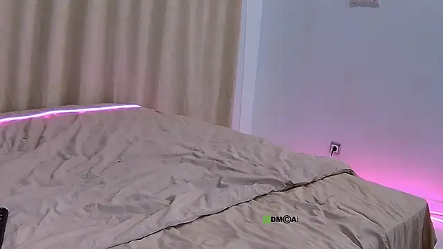 Akerya  online show from 01.22.25