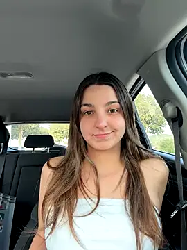 DoriDeluxe66 online show from 11.01.25