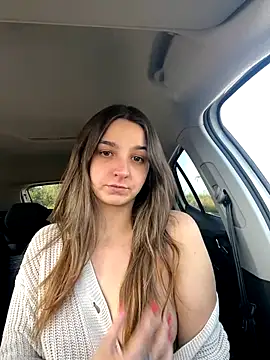 DoriDeluxe66 online show from 11.13.25