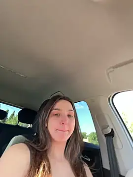 DoriDeluxe66 online show from 11.25.25